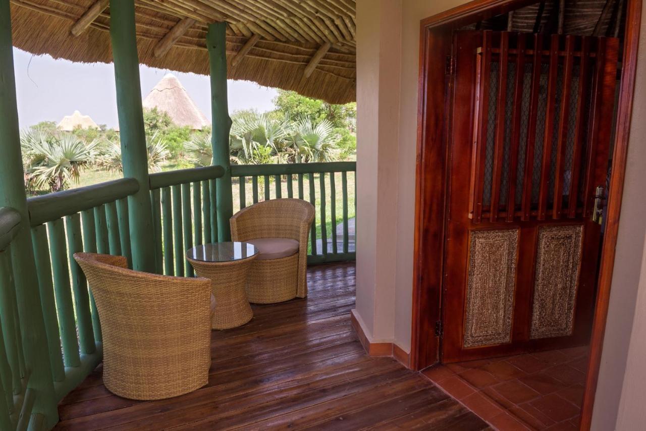 Tilenga Safari Lodge Arua Kültér fotó